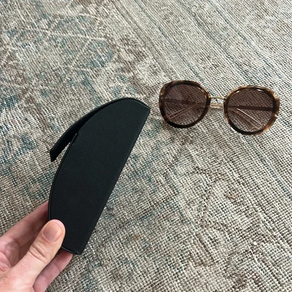 COPY - Prada sunglasses - Picture 11 of 13